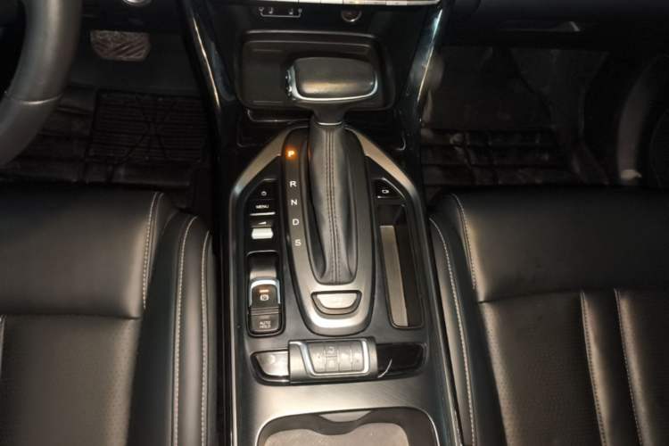 Used GAC Trumpchi GS4 2022 270T Automatic Smart Drive Technology Edition Gear Lever