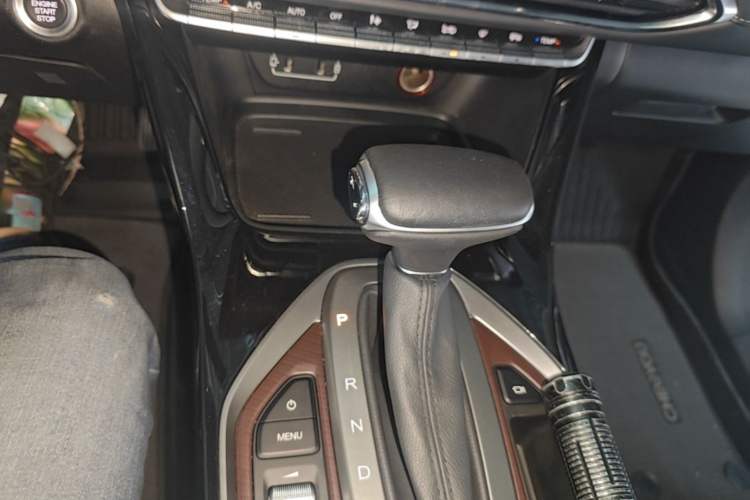 Used GAC Trumpchi GS4 2022 270T Automatic Smart Drive Technology Edition (Upgraded Version) Gear Lever