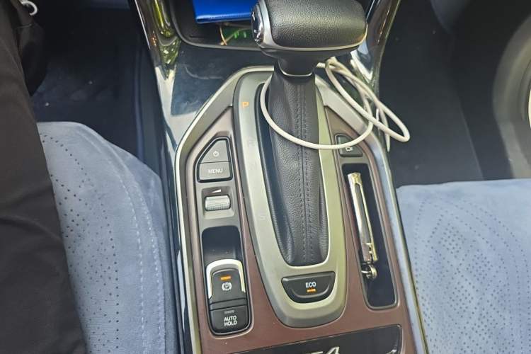 Used GAC Trumpchi GS4 2022 270T Automatic Smart Drive Technology Edition Gear Lever