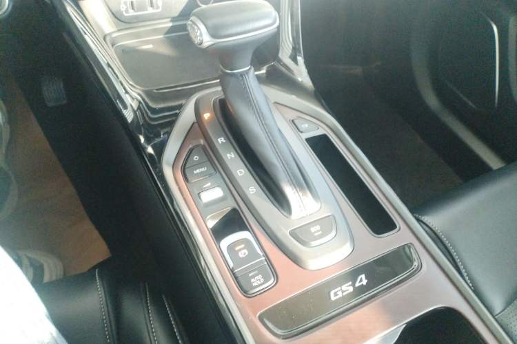 Used GAC Trumpchi GS4 2022 270T Automatic Smart Drive Technology Edition Gear Lever