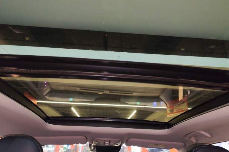 Used GAC Trumpchi GS4 2022 270T Automatic Smart Drive Flagship Edition Headliner