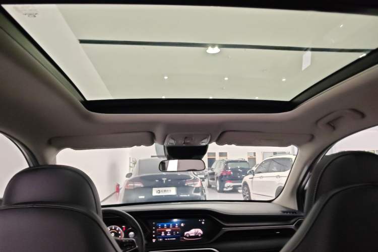 Used GAC Trumpchi GS4 2022 270T Automatic Smart Drive Flagship Edition Headliner