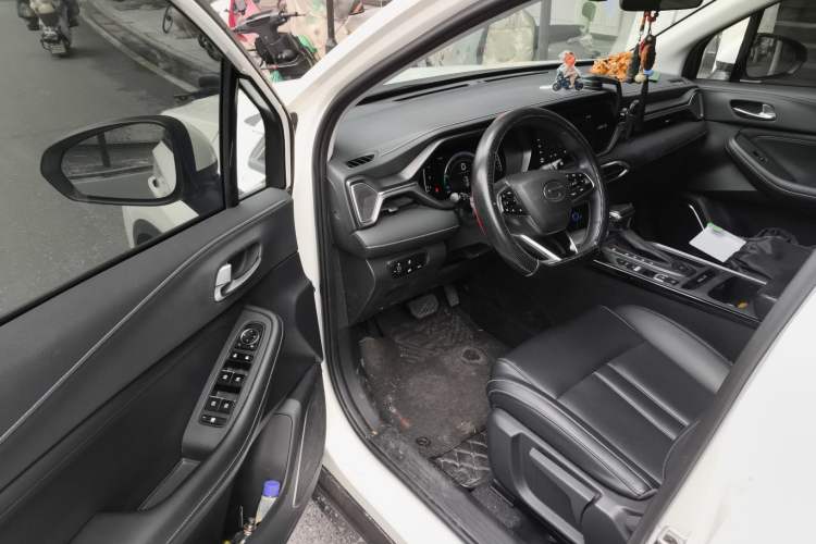 Used GAC Trumpchi GS4 2022 270T Automatic Smart Drive Navigation Edition Interior 3