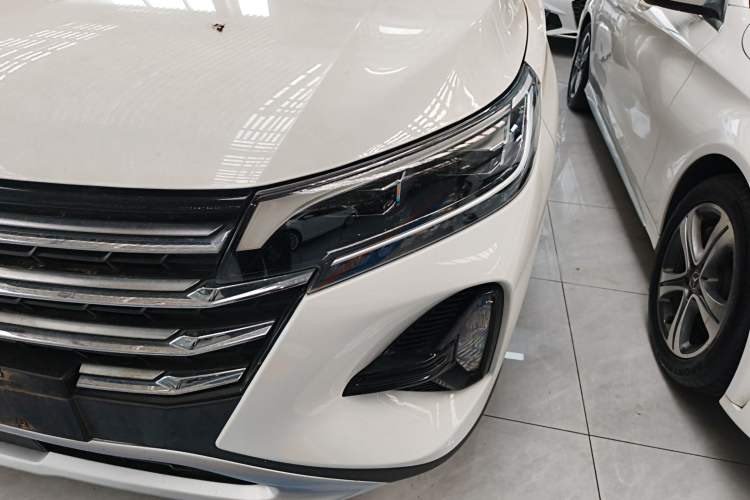 Used GAC Trumpchi GS4 2022 270T Automatic Smart Drive Flagship Edition Left Front Headlight