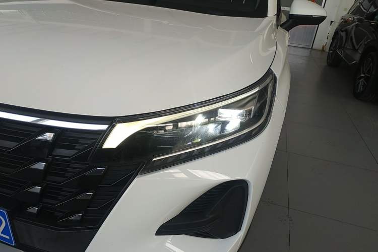 Used GAC Trumpchi GS4 2022 270T Automatic Smart Drive Navigation Edition Left Front Headlight