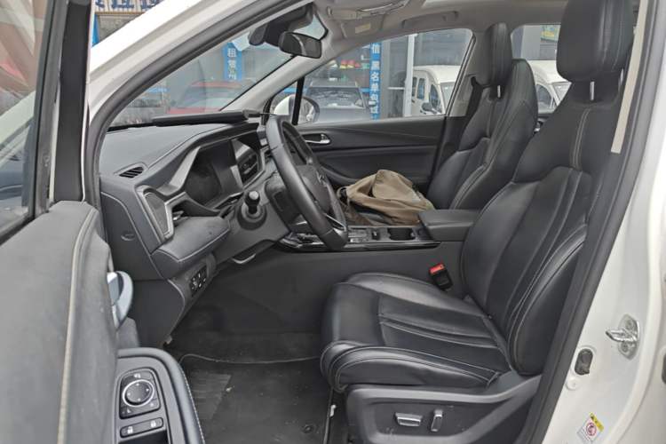 Used GAC Trumpchi GS4 2022 270T Automatic Smart Drive Technology Edition Left Front Seat