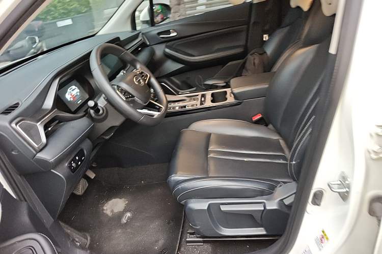 Used GAC Trumpchi GS4 2022 270T Automatic Smart Drive Navigation Edition Left Front Seat