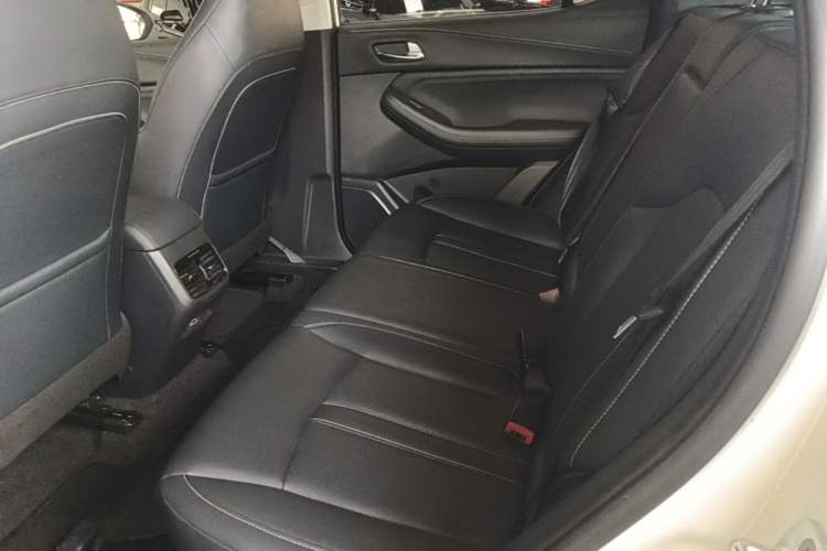 Used GAC Trumpchi GS4 2022 270T Automatic Smart Drive Navigation Edition Left Rear Seat