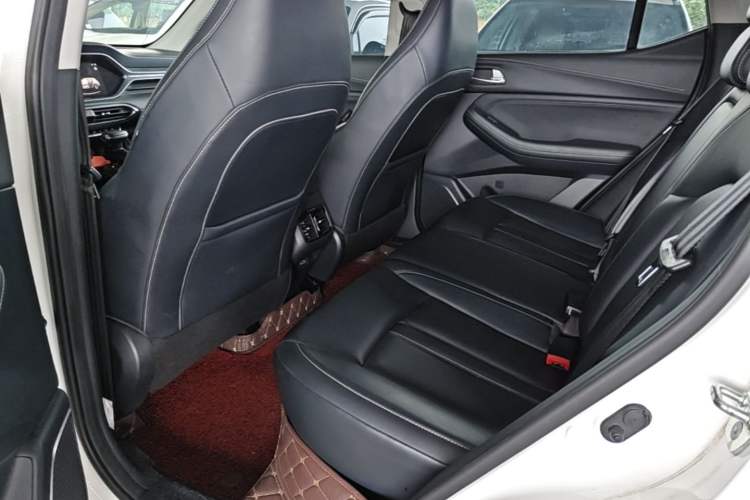 Used GAC Trumpchi GS4 2022 270T Automatic Smart Drive Navigation Edition (Upgraded Version) Left Rear Seat