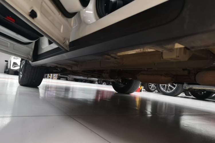 Used GAC Trumpchi GS4 2022 270T Automatic Smart Drive Flagship Edition Left Side Sill