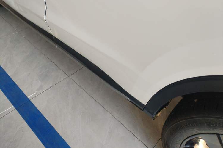 Used GAC Trumpchi GS4 2022 270T Automatic Smart Drive Technology Edition Left Side Sill