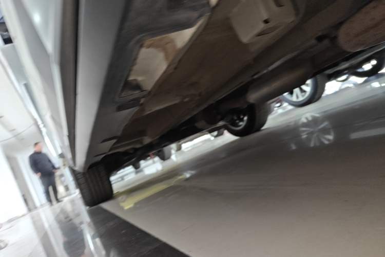 Used GAC Trumpchi GS4 2022 270T Automatic Smart Drive Technology Edition (Upgraded Version) Left Side Sill