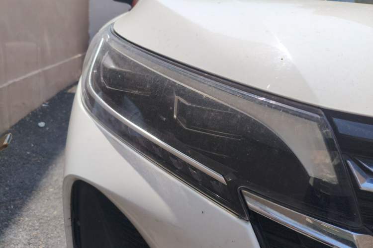 Used GAC Trumpchi GS4 2022 270T Automatic Smart Drive Navigation Edition Right Front Headlight