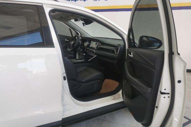 Used GAC Trumpchi GS4 2022 270T Automatic Smart Drive Technology Edition Right Front Seat
