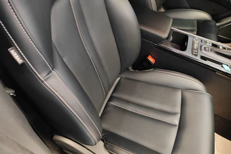 Used GAC Trumpchi GS4 2022 270T Automatic Smart Drive Technology Edition Right Front Seat