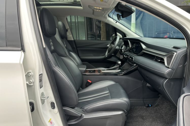 Used GAC Trumpchi GS4 2022 270T Automatic Smart Drive Technology Edition (Upgraded Version) Right Front Seat