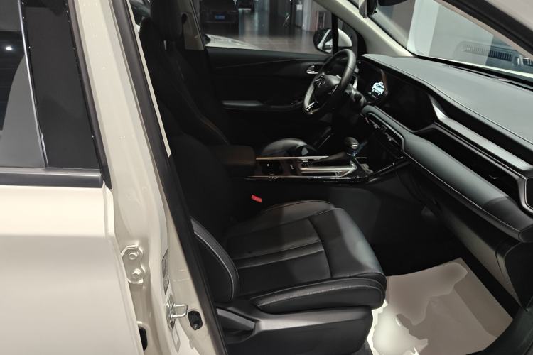 Used GAC Trumpchi GS4 2022 270T Automatic Smart Drive Technology Edition (Upgraded Version) Right Front Seat