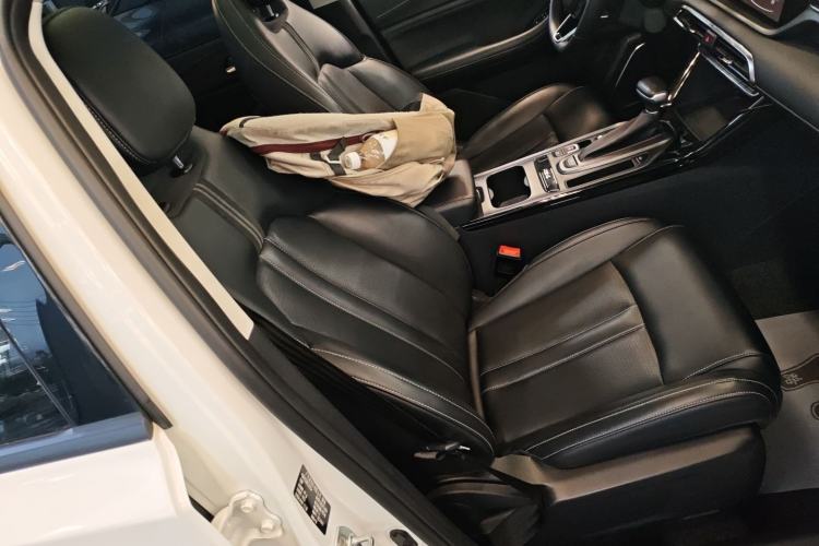 Used GAC Trumpchi GS4 2022 270T Automatic Smart Drive Flagship Edition Right Front Seat