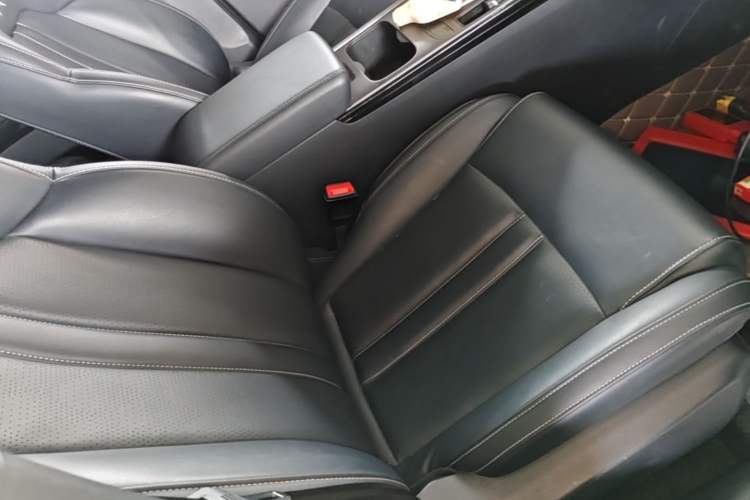 Used GAC Trumpchi GS4 2022 270T Automatic Smart Drive Navigation Edition (Upgraded Version) Right Front Seat