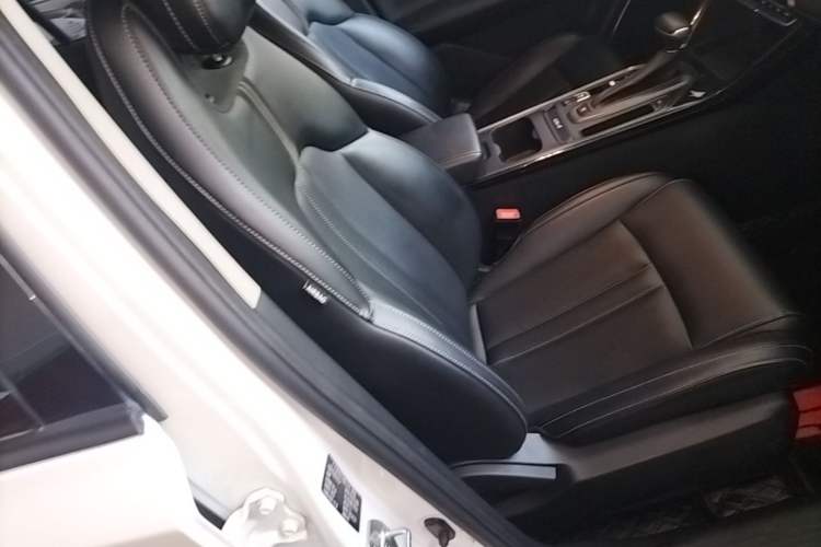 Used GAC Trumpchi GS4 2022 270T Automatic Smart Drive Technology Edition Right Front Seat