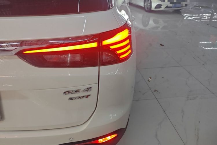 Used GAC Trumpchi GS4 2022 270T Automatic Smart Drive Technology Edition (Upgraded Version) Right Rear Taillight