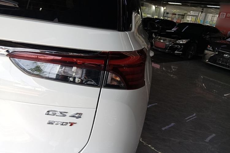 Used GAC Trumpchi GS4 2022 270T Automatic Smart Drive Navigation Edition Right Rear Taillight