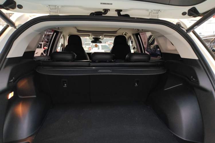 Used GAC Trumpchi GS4 2022 270T Automatic Smart Drive Technology Edition Trunk