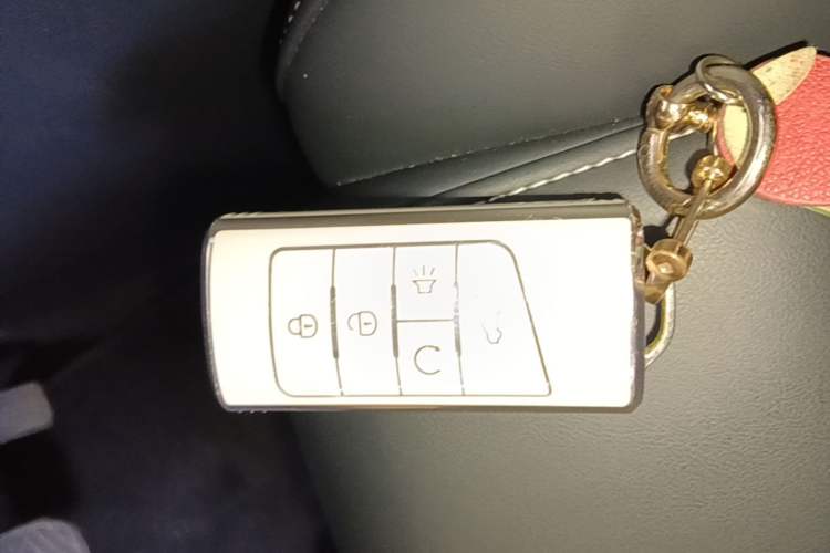 Used GAC Trumpchi GS4 2022 270T Automatic Smart Drive Navigation Edition Vehicle Key