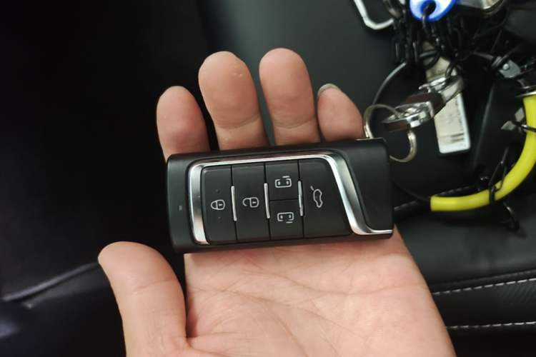 Used GAC Trumpchi GS4 2022 270T Automatic Smart Drive Technology Edition (Upgraded Version) Vehicle Key