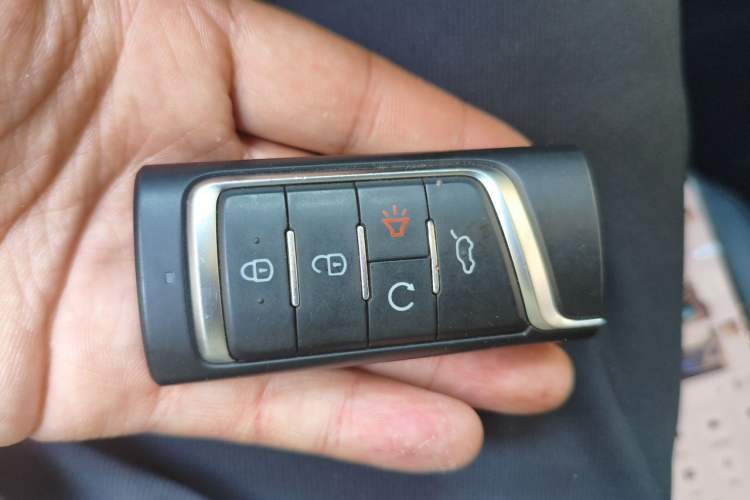 Used GAC Trumpchi GS4 2022 270T Automatic Smart Drive Navigation Edition Vehicle Key