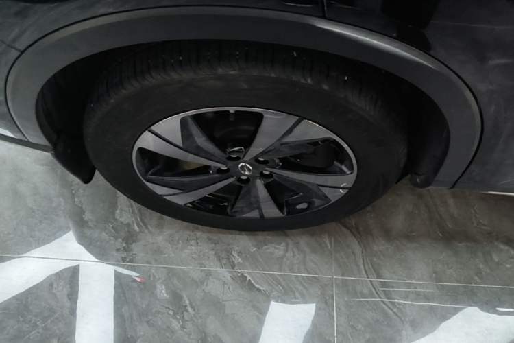 Used GAC Trumpchi GS4 2023 270T Automatic Smart Drive Technology Edition Right Rear Wheel Hub