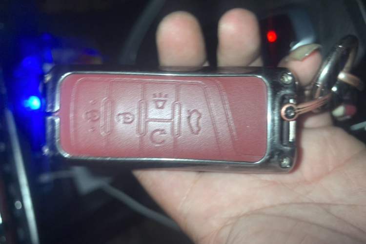 Used GAC Trumpchi GS4 2023 270T Automatic Smart Drive Navigation Edition Vehicle Key
