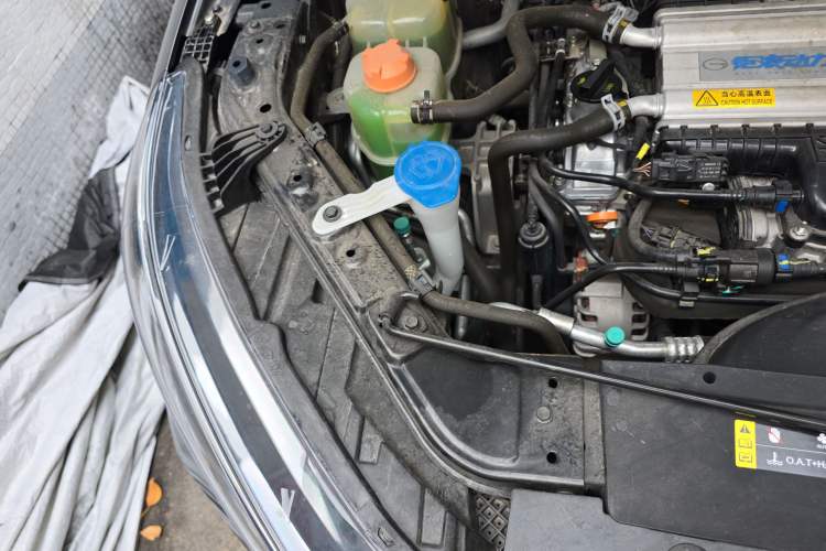 Used GAC Trumpchi GS4 2023 270T Automatic Smart Drive Technology Edition Engine Bay Right