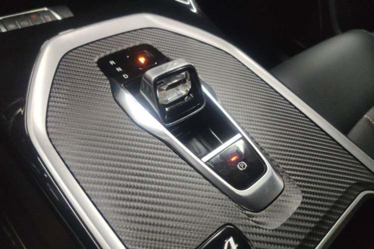 Used GAC Trumpchi GS4 2023 270T Automatic Smart Drive Navigation Edition Gear Lever