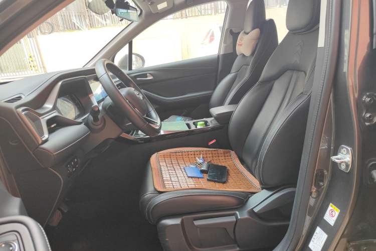 Used GAC Trumpchi GS4 2023 270T Automatic Smart Drive Navigation Edition Left Front Seat