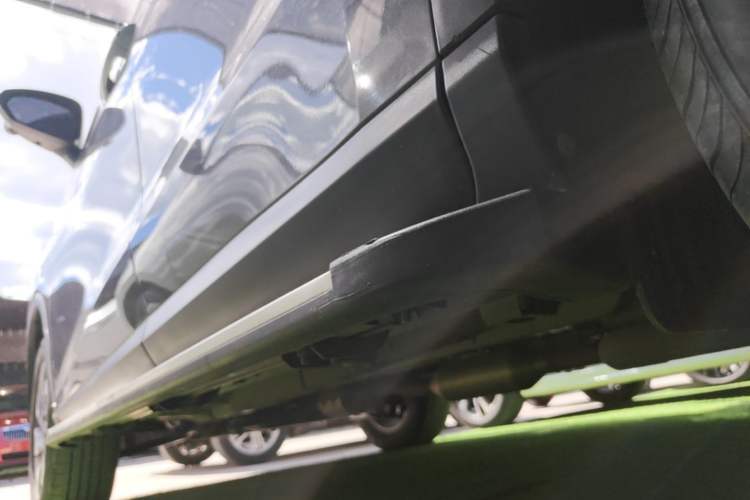 Used GAC Trumpchi GS4 2023 270T Automatic Smart Drive Navigation Edition Left Side Sill