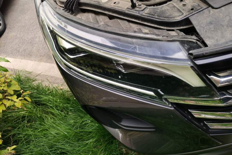 Used GAC Trumpchi GS4 2023 270T Automatic Smart Drive Navigation Edition Right Front Headlight