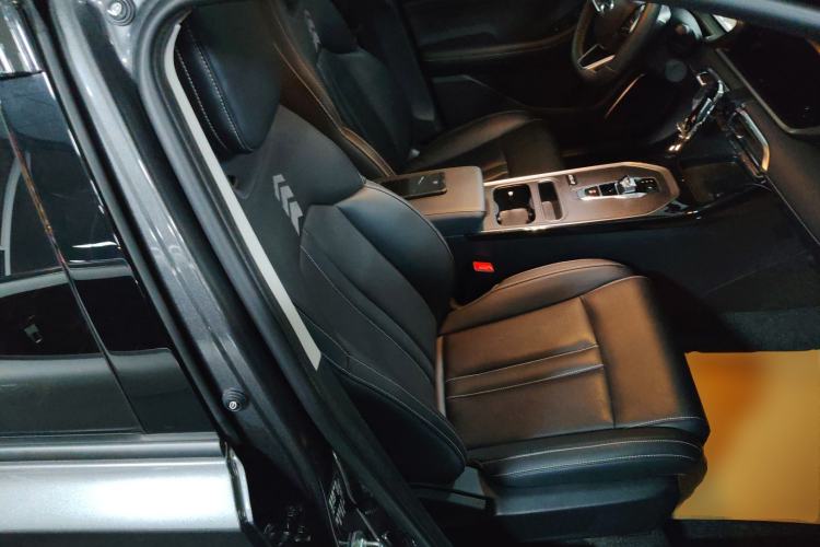 Used GAC Trumpchi GS4 2023 270T Automatic Smart Drive Technology Edition Right Front Seat