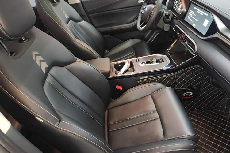 Used GAC Trumpchi GS4 2023 270T Automatic Smart Drive Technology Edition Right Front Seat