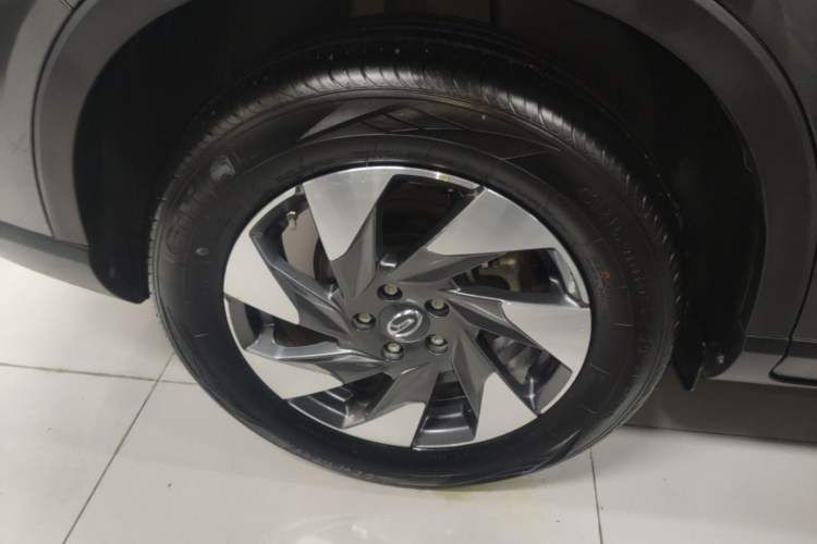 Used GAC Trumpchi GS4 2023 270T Automatic Smart Drive Navigation Edition Right Rear Wheel Hub