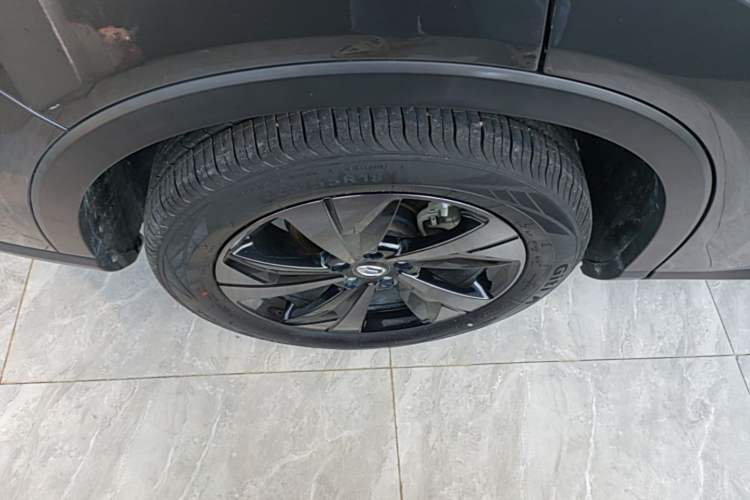 Used GAC Trumpchi GS4 2023 270T Automatic Smart Drive Technology Edition Right Rear Wheel Hub