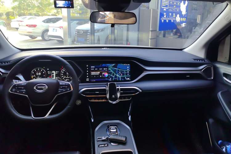 Used GAC Trumpchi GS4 2023 270T Automatic Smart Drive Technology Edition Audio And AC Panel