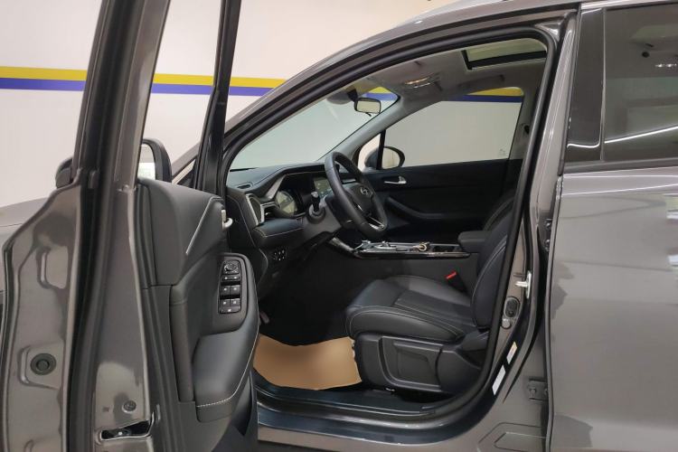 Used GAC Trumpchi GS4 2023 270T Automatic Smart Drive Navigation Edition Left Front Seat