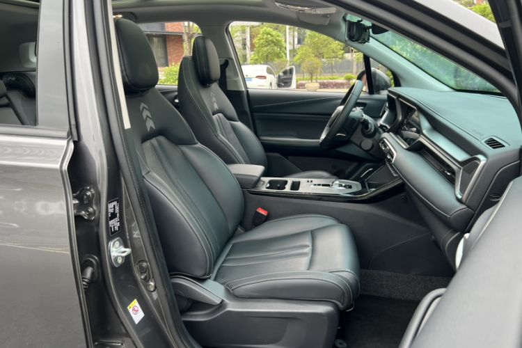 Used GAC Trumpchi GS4 2023 270T Automatic Smart Drive Technology Edition Right Front Seat