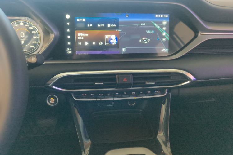 Used GAC Trumpchi GS4 2023 270T Automatic Smart Drive Technology Edition Audio And AC Panel
