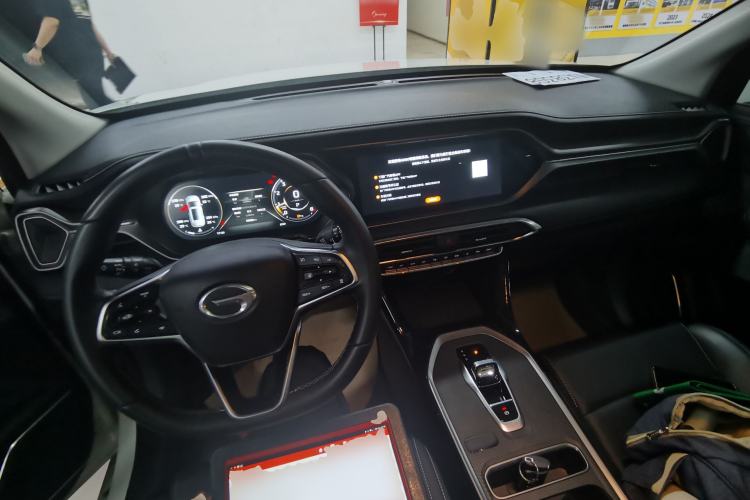 Used GAC Trumpchi GS4 2023 270T Automatic Smart Drive Technology Edition Center Console