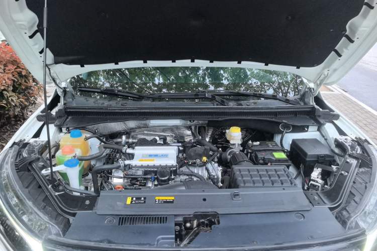Used GAC Trumpchi GS4 2023 270T Automatic Smart Drive Navigation Edition Engine Bay