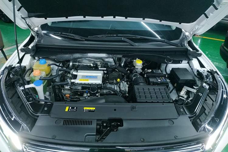 Used GAC Trumpchi GS4 2023 270T Automatic Smart Drive Technology Edition Engine Bay