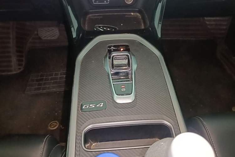 Used GAC Trumpchi GS4 2023 270T Automatic Smart Drive Technology Edition Gear Lever
