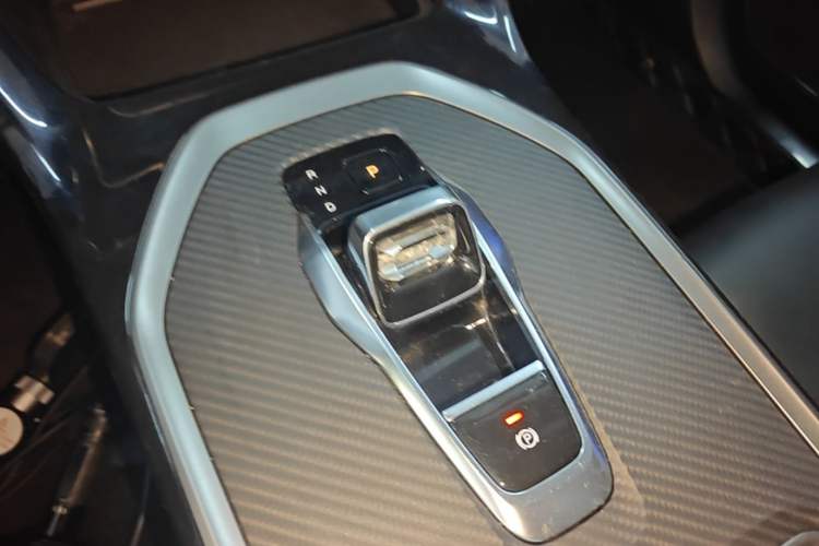 Used GAC Trumpchi GS4 2023 270T Automatic Smart Drive Technology Edition Gear Lever